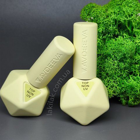 Топ Victoria Avdeeva Super Shine (без УФ фільтру) 12мл HEMA & TPO FREE top_avdeeva_noUV_12ml фото
