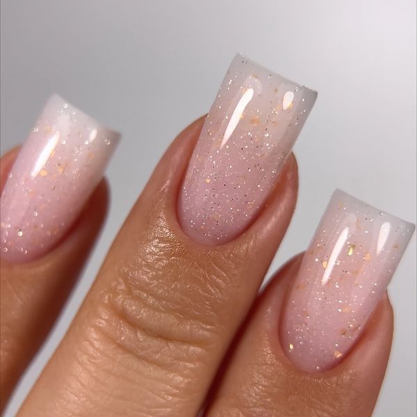 Гель для нарощення нігтів Crooz Gemstone Builder gel №04 15мл gel_crooz_gemstone_04 фото