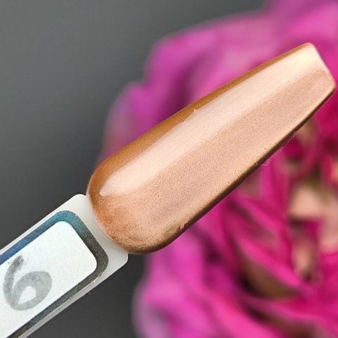 Гель-лак для нігтів Bee Nails Caramel котяче око 06 8мл bee_nails_caramel_06 фото