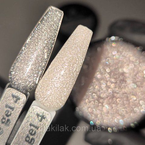 Гель для наращивания Mi Twinkle №4 Builder Gel (светоотражающий бежевый) 5мл gel_mi_twinkle_04_30ml фото