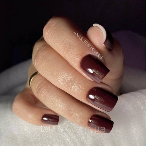 Гель-лак для нігтів Bee Nails 140 (глибокий сливовий) 8мл bee_nails_140 фото